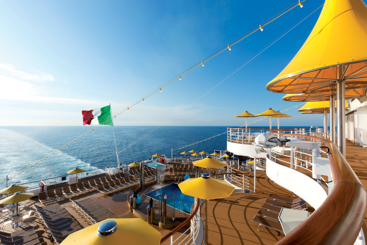 MyCruise Costa-Cruises Favolosa Offentlige-arealer Pool-spa1